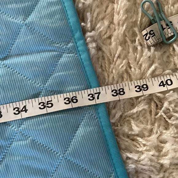 BOGO Pet Cooling Mat - Picture 2 of 7